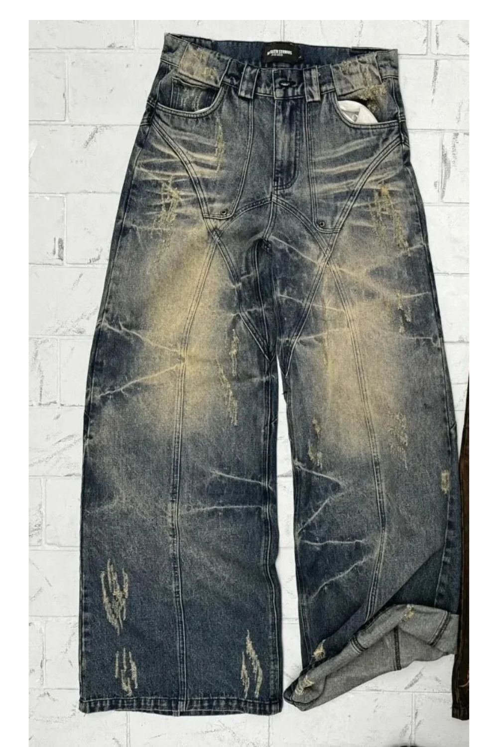 Y2K 'Graphic Lining' Baggy Jeans